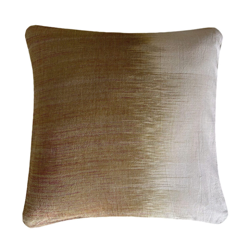 Cushion, pillow, kussen 100% cotton Betul 94 d.maize 50x50 cm